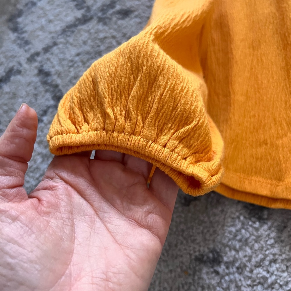 NWT!! J. Crew Ruffle Neck Blouse - Picture 3 of 6